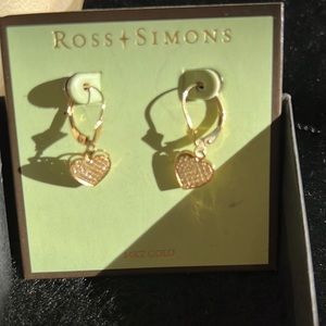 14 Kt Italian yellow gold earrings heart 💜